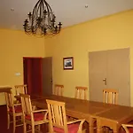 Boucek فندق Mochov